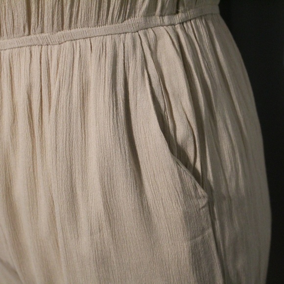 Sheer Scalloped Lace Jumpsuit - Picture 5 of 7